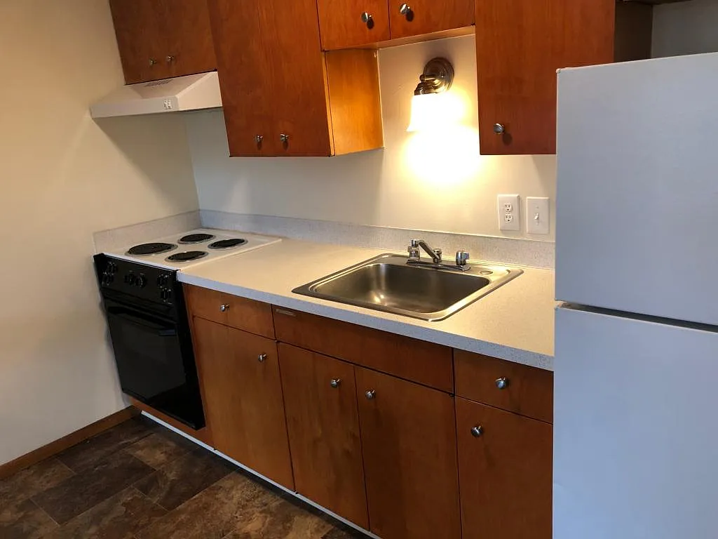 New Unit Photo - 6310 60th Ave NE #1