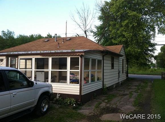 Covered back Porch AND deck