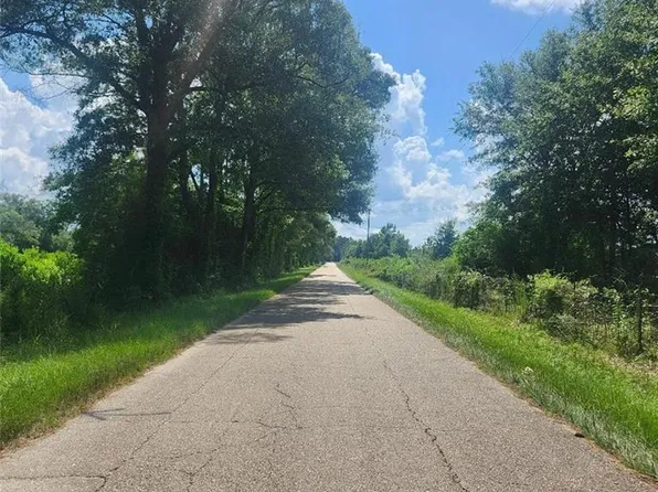Calmes Rd, Denham Springs, LA 70706