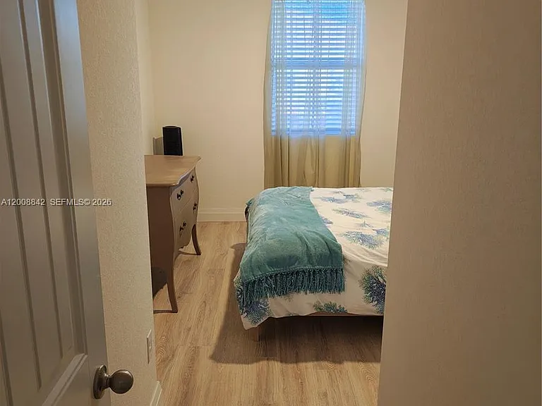 3329 NW 11th Ave #3329 — Photo 43