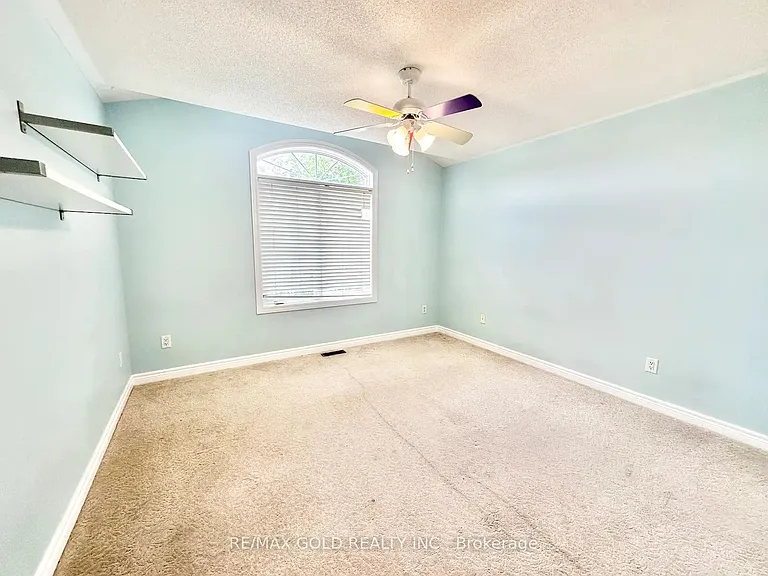 2293 Baronwood Dr — Photo 30