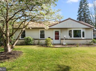 1000 Stephen Ave, Croydon, PA 19021