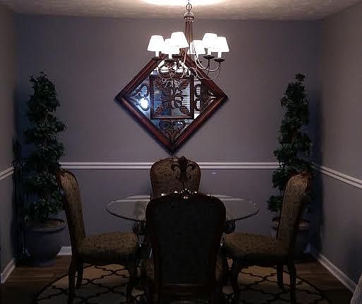 3rd image of 141 N Timber Dr