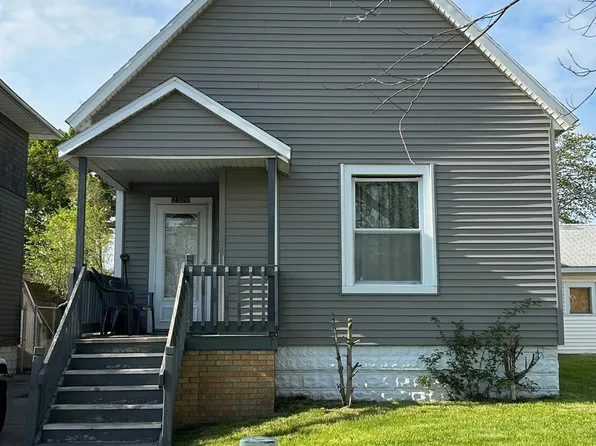 2309 Bancroft St, Port Huron, MI 48060