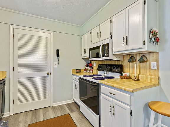 4th image of 4339 Rex Rd