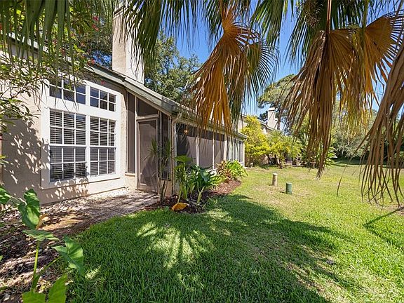 4th image of 1576 Farrindon Cir #1576