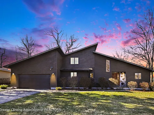 6319 Berner Ct, Grand Ledge, MI 48837