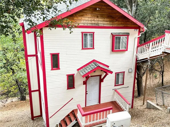 313 Dorn Dr, Crestline, CA 92325