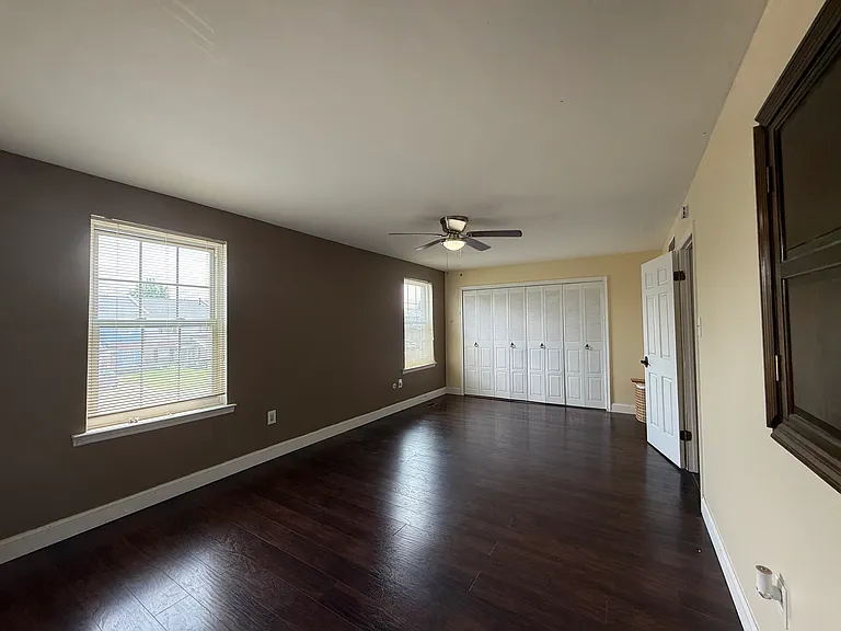 8413 Lyons Pl — Photo 8