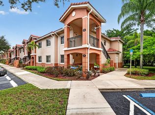 3496 Briar Bay Blvd APT 206, Royal Palm Beach, FL 33411