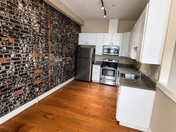 2021 Morrison / Kingston, 2021 SW Morrison St #204, Portland, OR 97205
