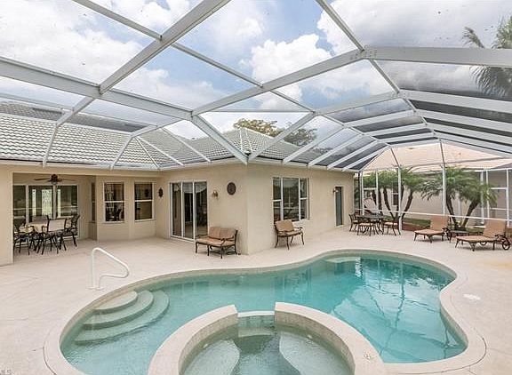 4th image of 8914 Carillon Estates Way