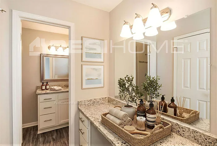 1258 Palm Dr — Photo 13