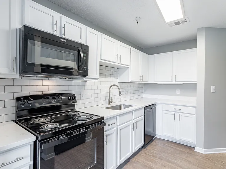Avana Lexington — Photo 29