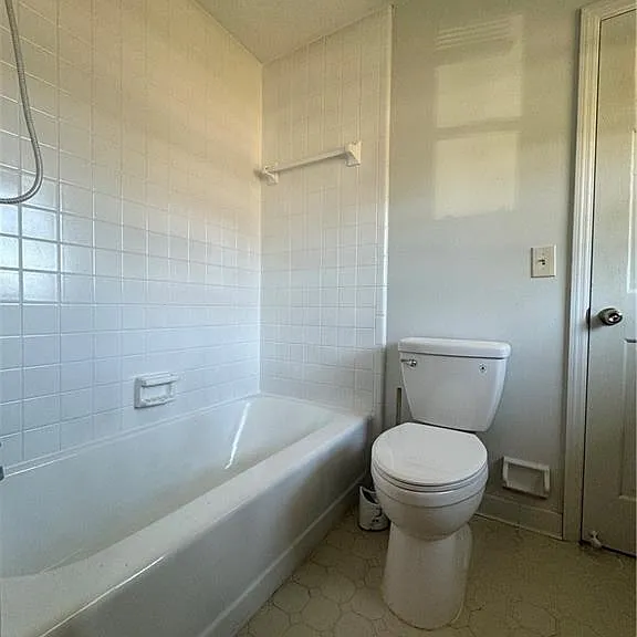 3905 Cherokee St NW — Photo 9