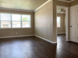 7623 Pecan Villas Dr, Houston, TX 77061