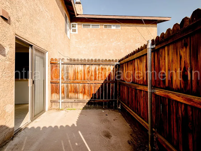 7905 S Laurelglen Blvd #A-D — Photo 19