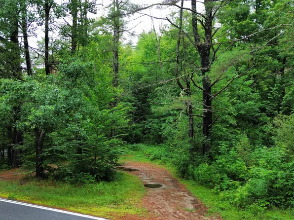 398 West Paris, Greenwood, ME 04255