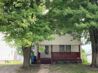 96 Broadway St, Kenton, OH 43326