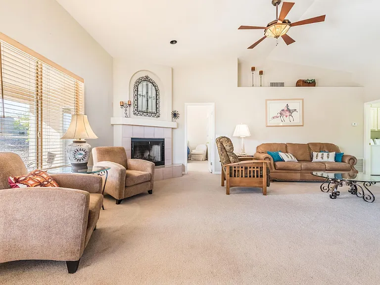 14224 N Edgeworth Dr — Photo 7