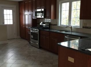 8 Robbins Rd #2, Arlington, MA 02476