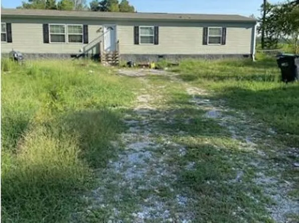 510 Middle St, Waverly, VA 23890