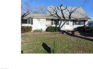 495 W Turkeyfoot Lake Rd, Akron, OH 44319
