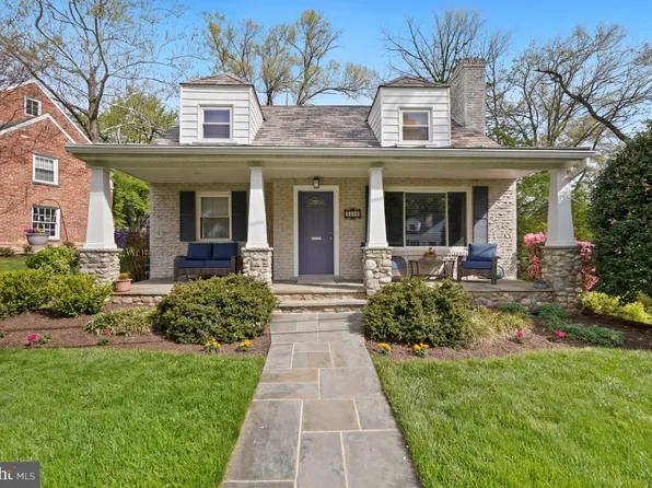 3209 Cummings Ln, Chevy Chase, MD 20815
