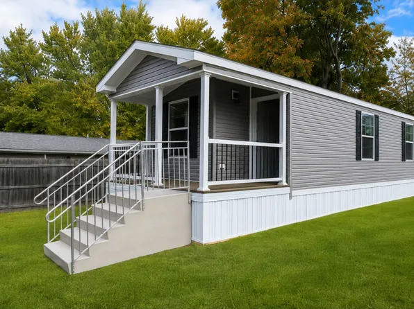 425 Oregon Ave, Erie, PA 16505
