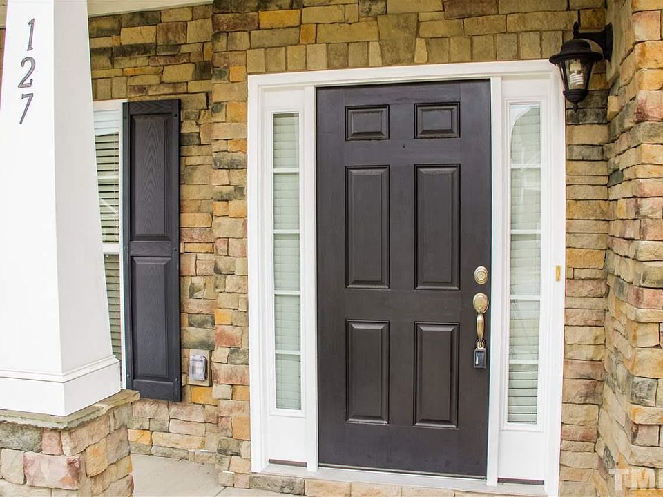 2nd image of 127 Windrush Ln
