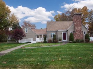 67 Hazen St, Springfield, MA 01119