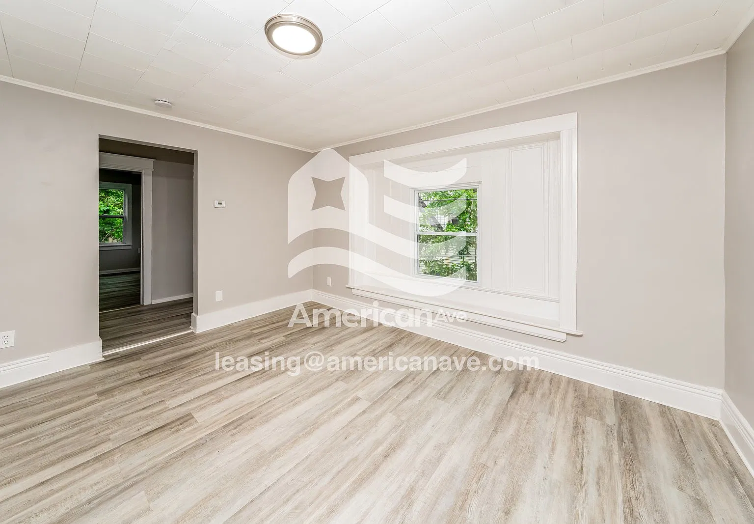 3 bed, 1.0 bath, 1036 sqft, $1,750 — Photo 4