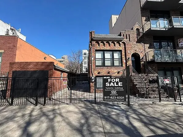 417 Maple St, Brooklyn, NY 11225