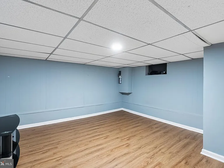 5621 Clearspring Rd — Photo 22