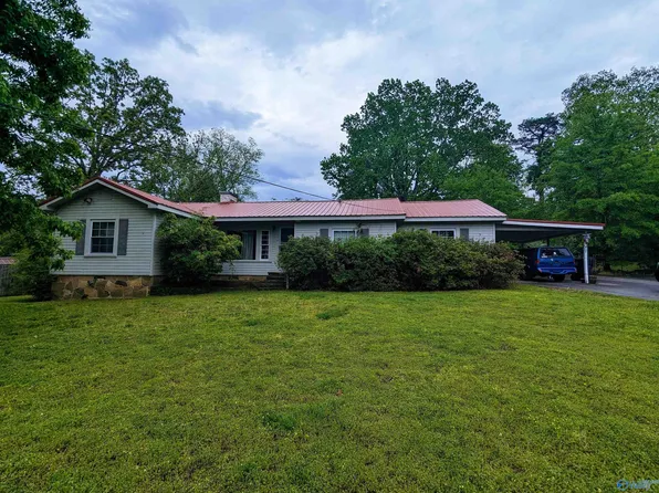 304 Mitchell Blvd, Gadsden, AL 35904