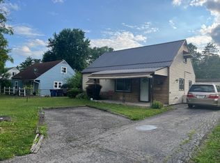 989 Exeter Rd, Columbus, OH 43213