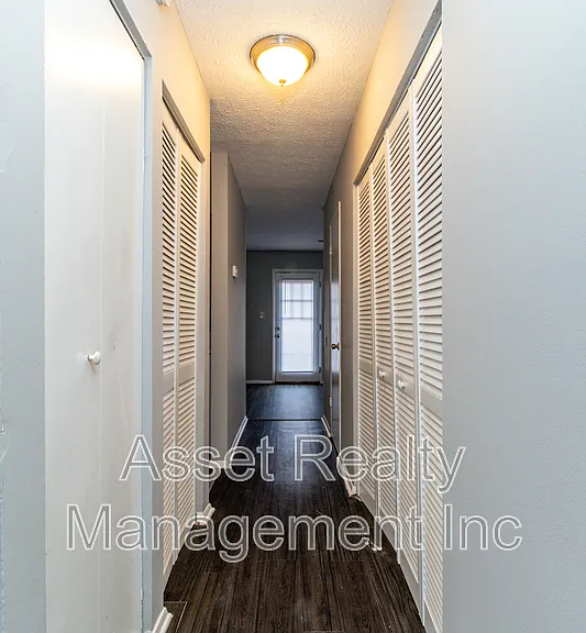 9157 Cedarpark Ln #B — Photo 5
