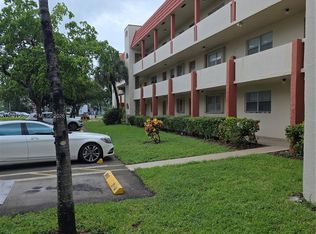 Sunrise Lakes, Fort Lauderdale, FL 33322