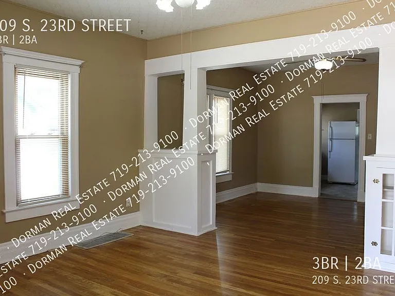 209 S 23rd St — Photo 9