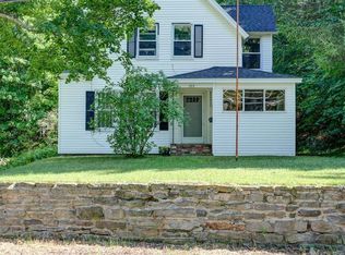 373 Oxford St N, Auburn, MA 01501