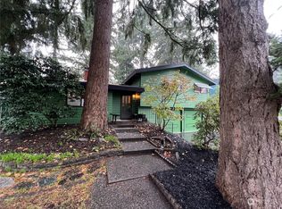 12110 NE 64th St, Kirkland, WA 98033