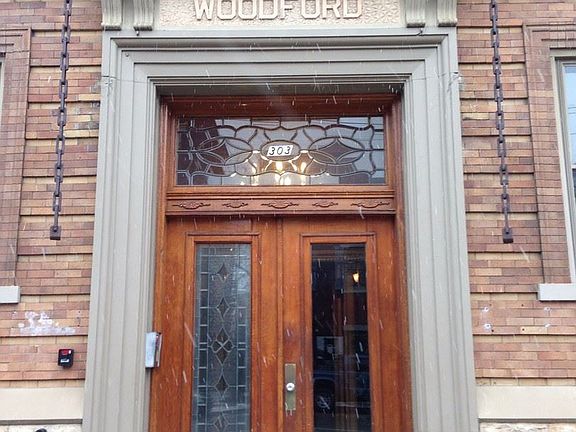 4th image of 303 Greenup St Ste 100