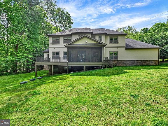 2nd image of 11702 Huntsworth Ln