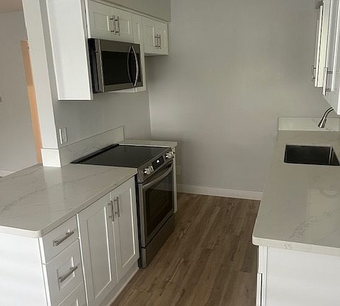 Kitchen- newly redone