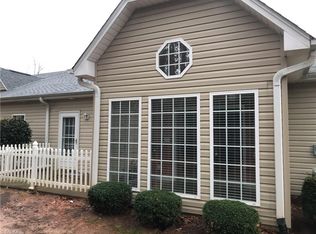 107 E Brick Walk Ct, Mocksville, NC 27028
