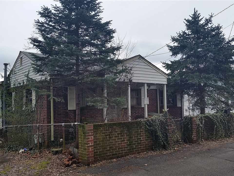 1st image of 617 York Ave