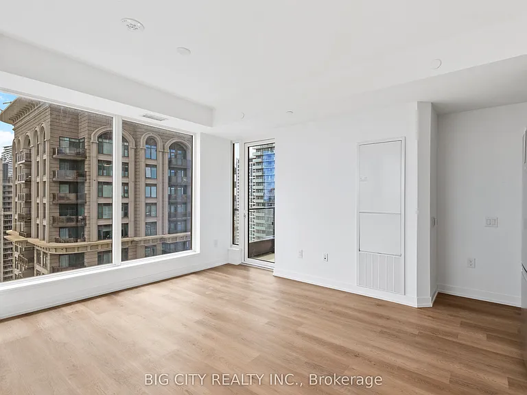 395 Square One Dr #3304 — Photo 5