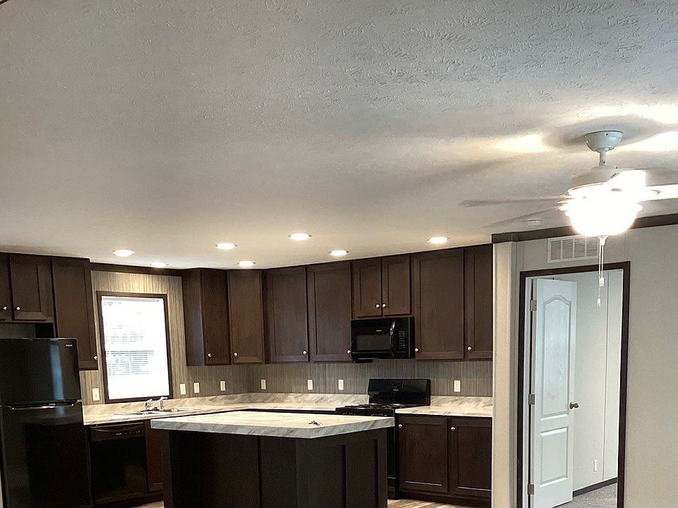 1st image of 9910 Geraldine St #14