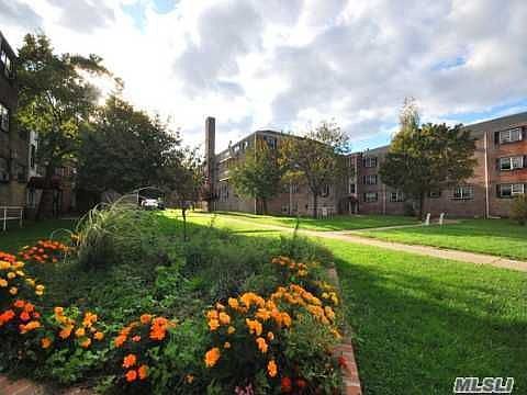 1st image of 11116 66th Ave APT 2B