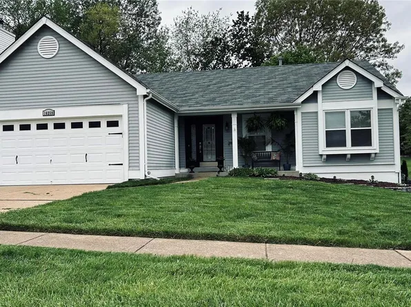 16259 Port Of Nantucket Dr, Grover, MO 63040